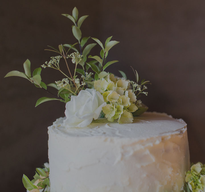 Catering and wedding cake